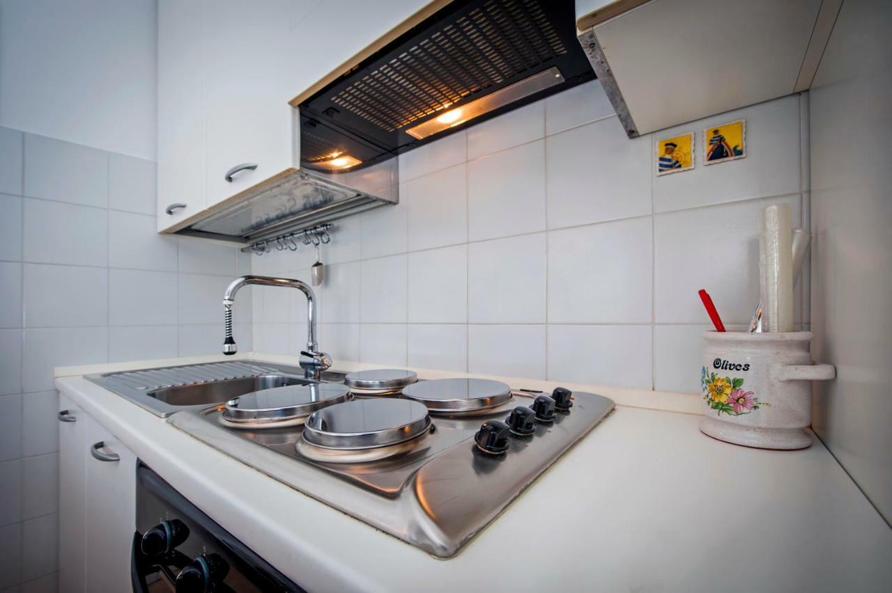 Riva Blu Sea View Apartment Ровин Екстериор снимка